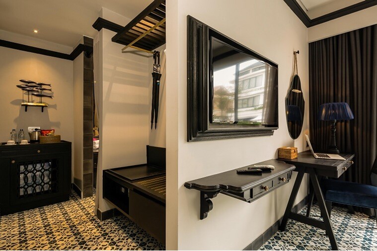 Phòng Deluxe Double Street View